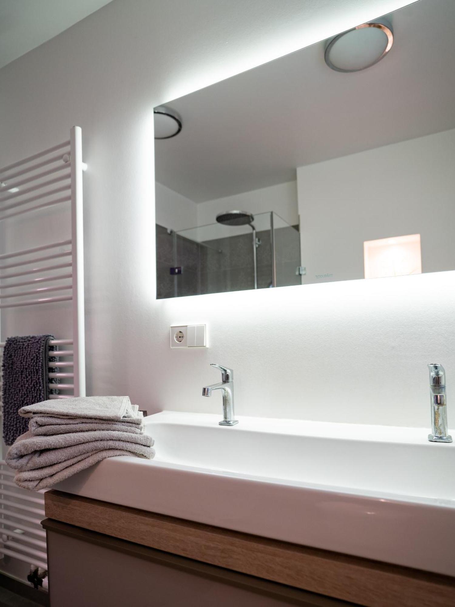 דירות ויסבאדן Whirlpool - Zentral - Designloft Mit Xxl Terrasse מראה חיצוני תמונה